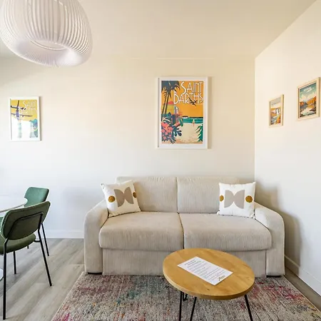 Appartement 6 Cous T2 - Stunning 1-bedroom 10m Croisette&rue D'antibes *