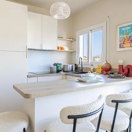 Appartement 6 Cous T2 - Stunning 1-bedroom 10m Croisette&rue D'antibes