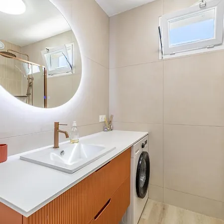 6 Cous T2 - Stunning 1-bedroom 10m Croisette&rue D'antibes
